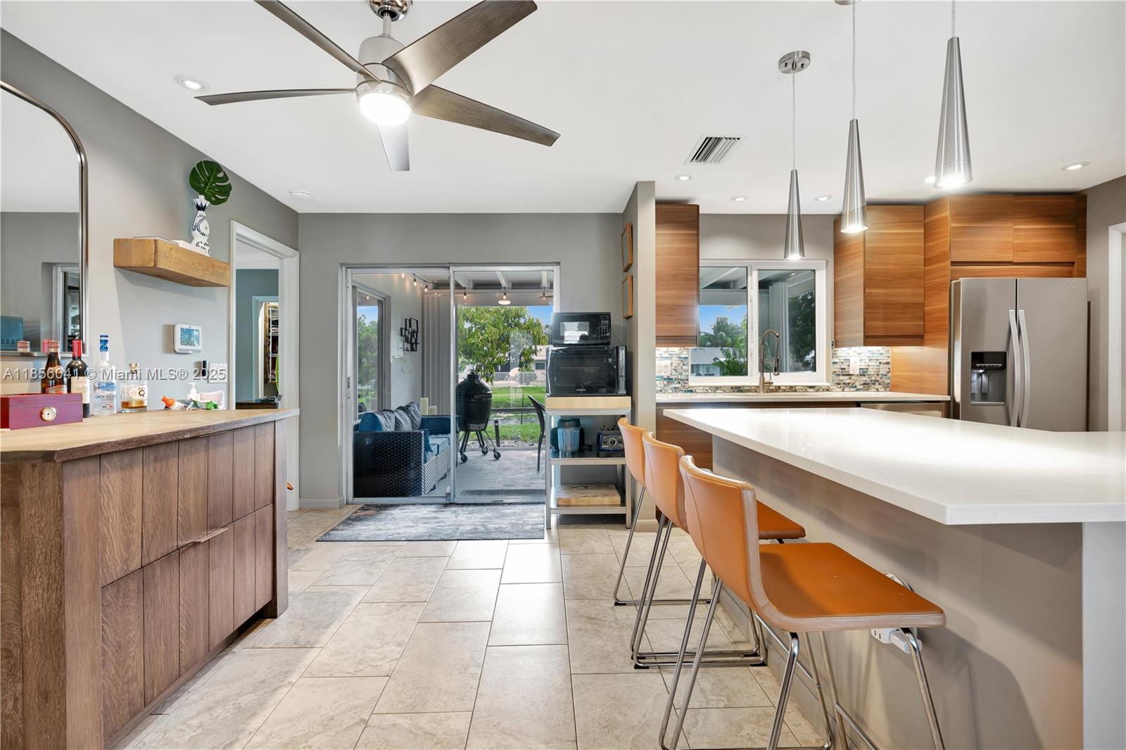 PALM BEACH GARDENS ESTATE - Residential