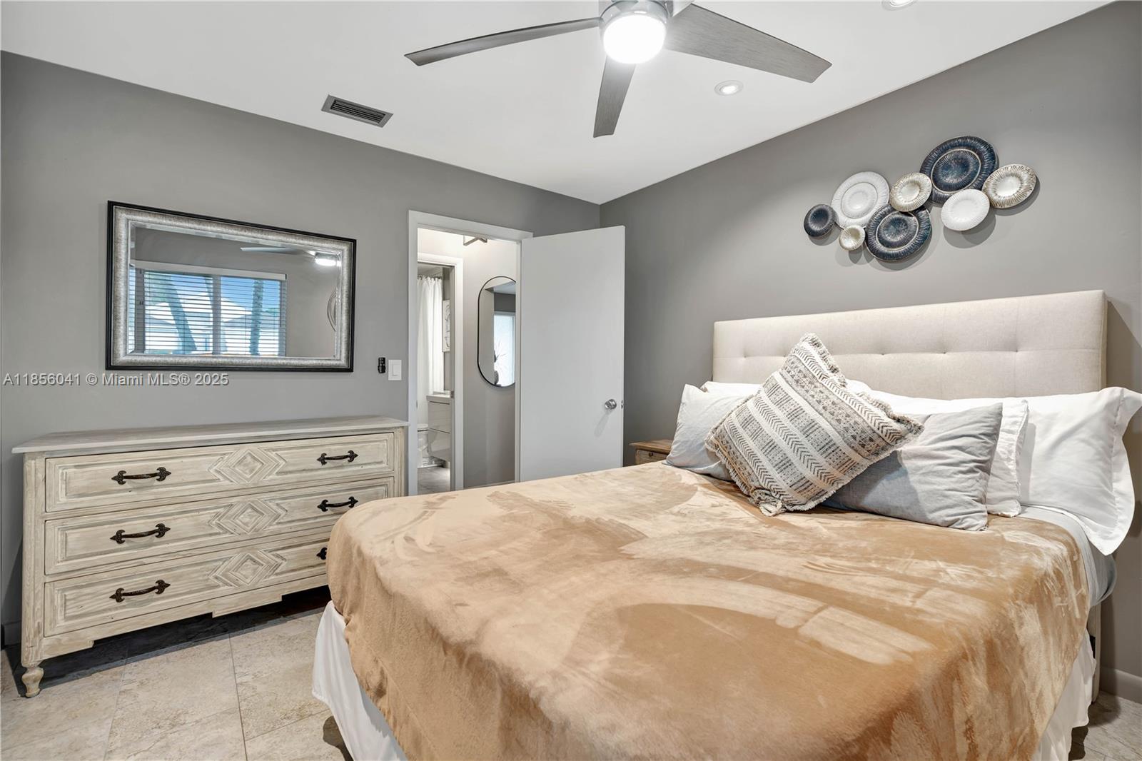 PALM BEACH GARDENS ESTATE - Residential