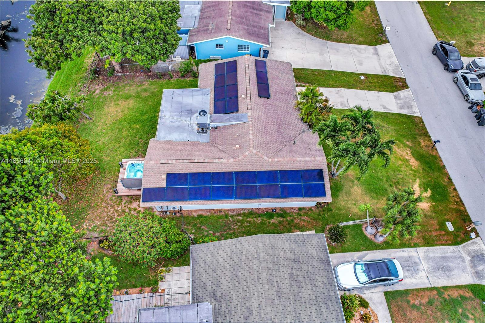 PALM BEACH GARDENS ESTATE - Residential