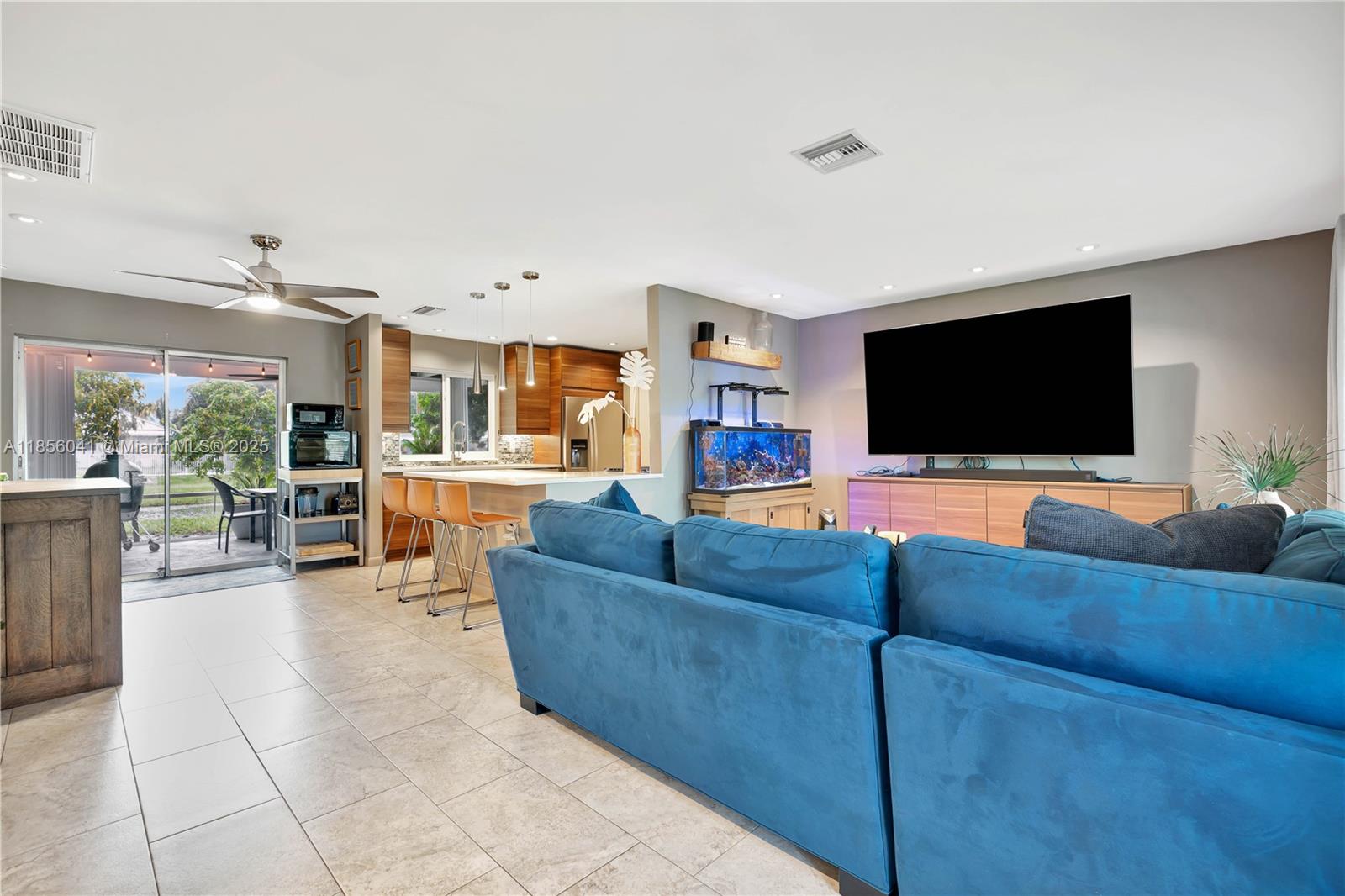 553 Riverside Drive
