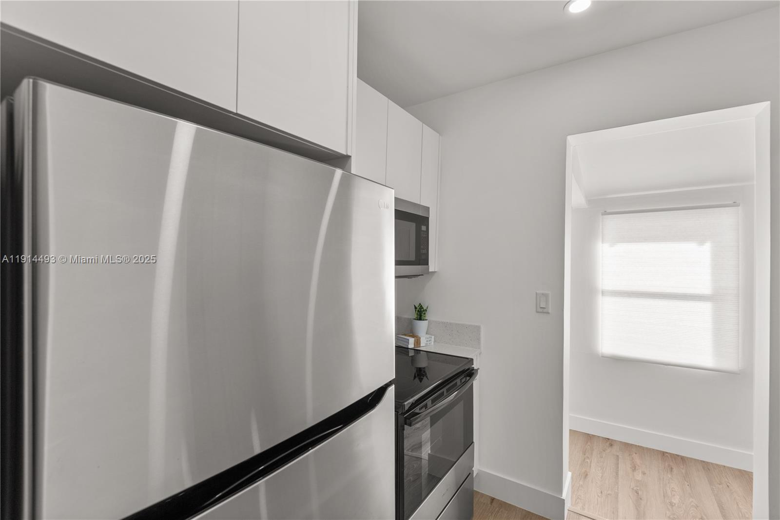 HAZEL PARK - Residential Lease