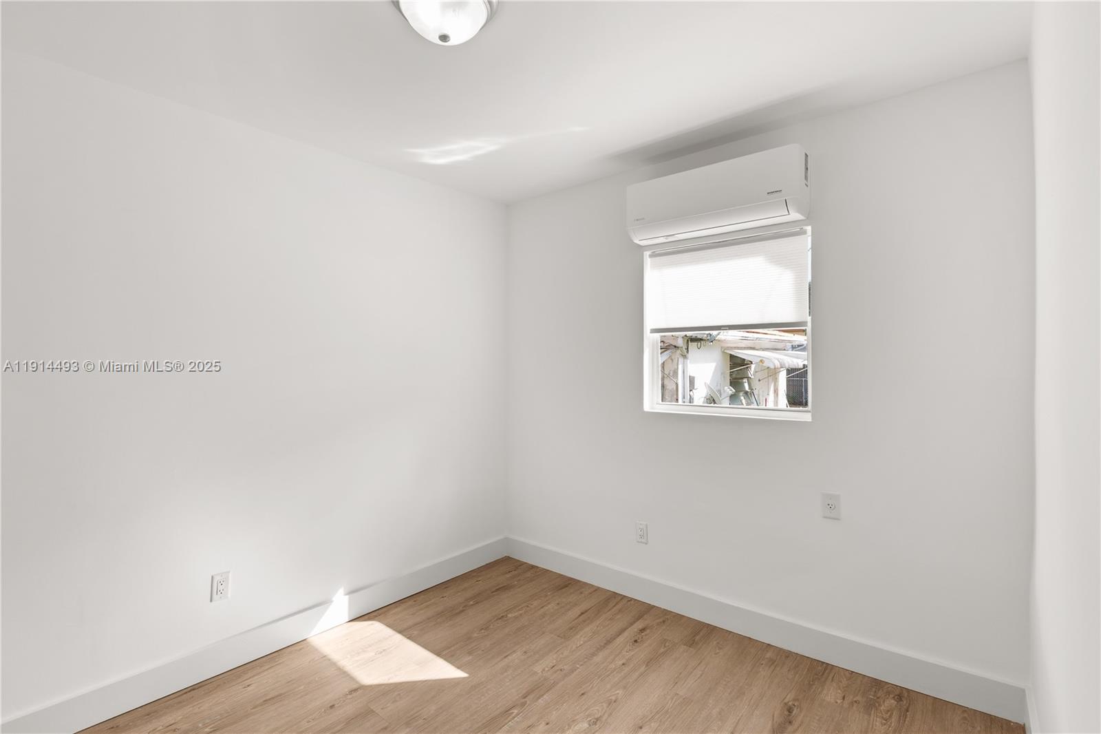 HAZEL PARK - Residential Lease