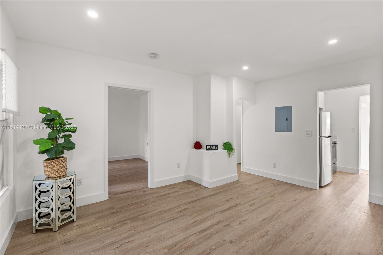 HAZEL PARK - Residential Lease