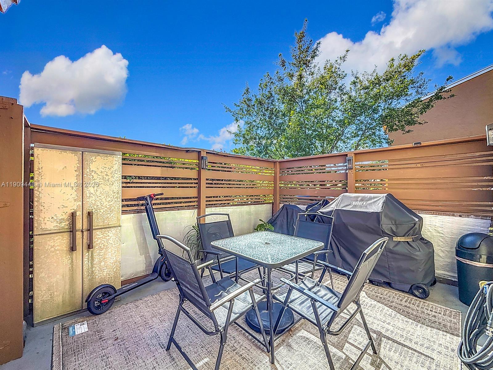 Pineapple Park - Residential