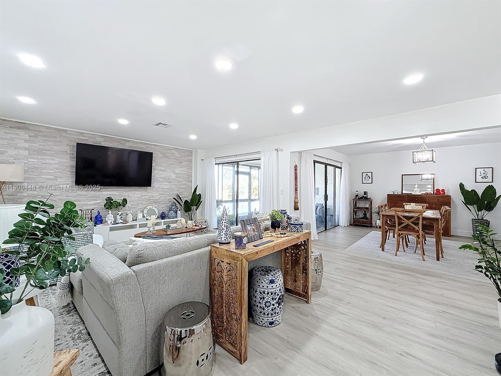 Pineapple Park - Residential