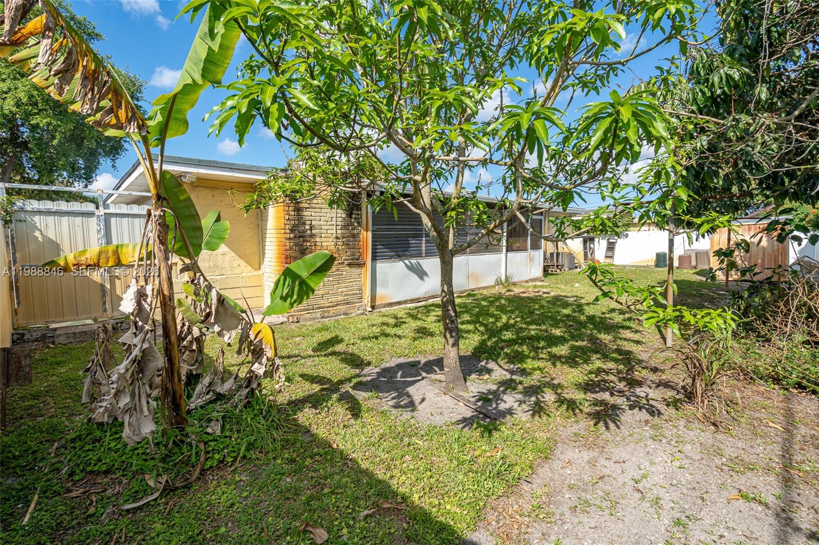 FLEETWOOD GARDENS SEC 1 - Residential