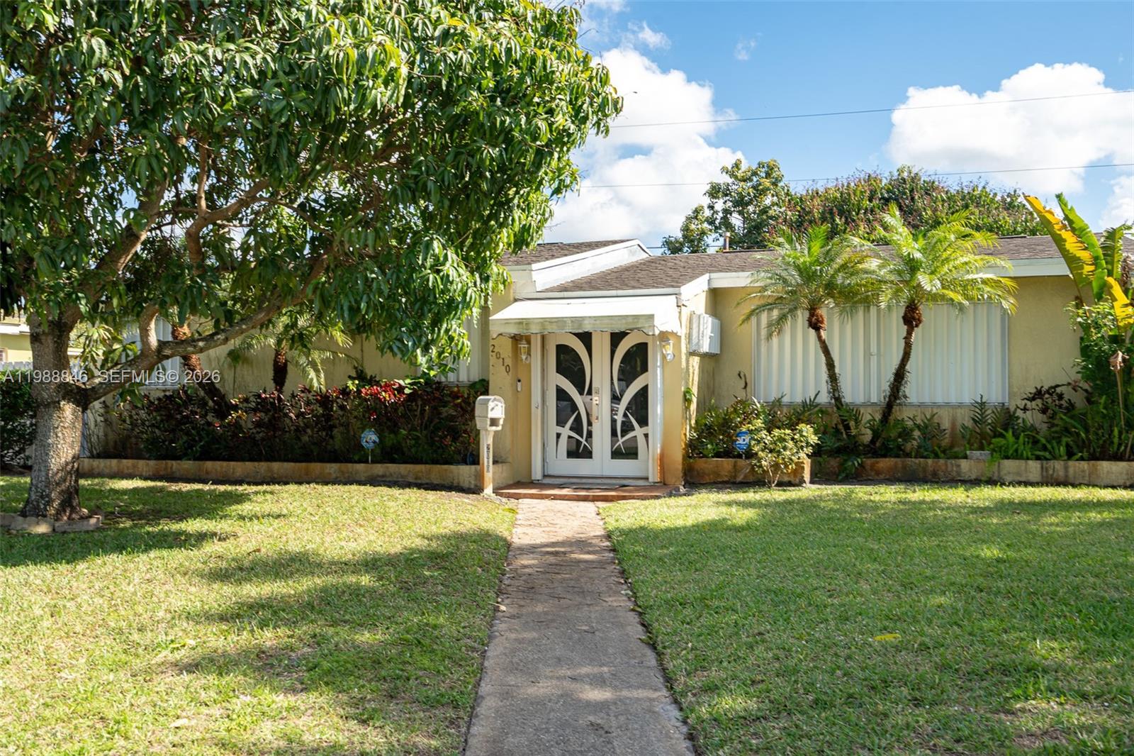 FLEETWOOD GARDENS SEC 1 - Residential