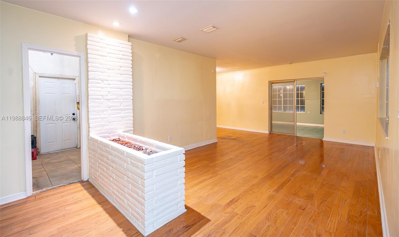 FLEETWOOD GARDENS SEC 1 - Residential