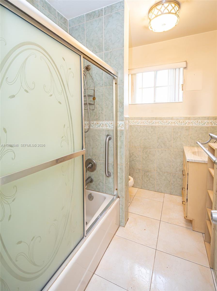 FLEETWOOD GARDENS SEC 1 - Residential