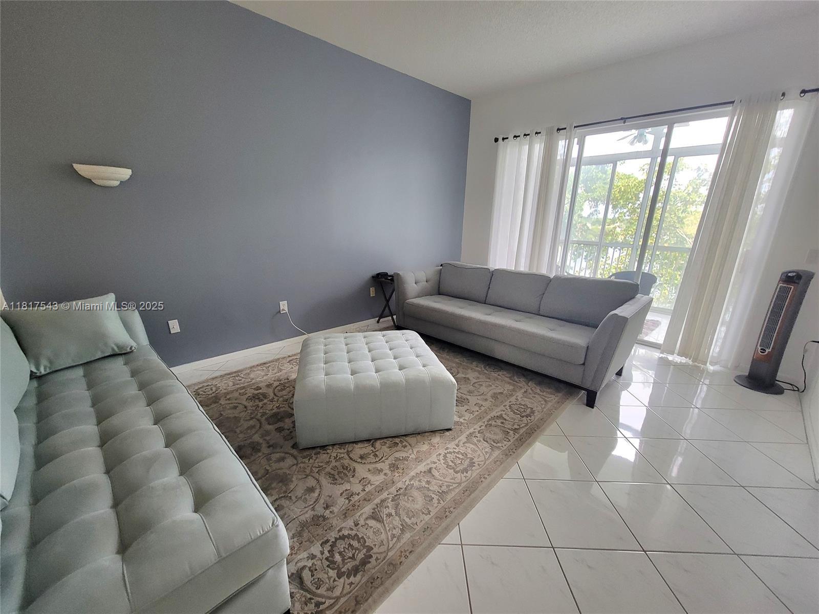 WELDON CONDOMINIUM - Residential