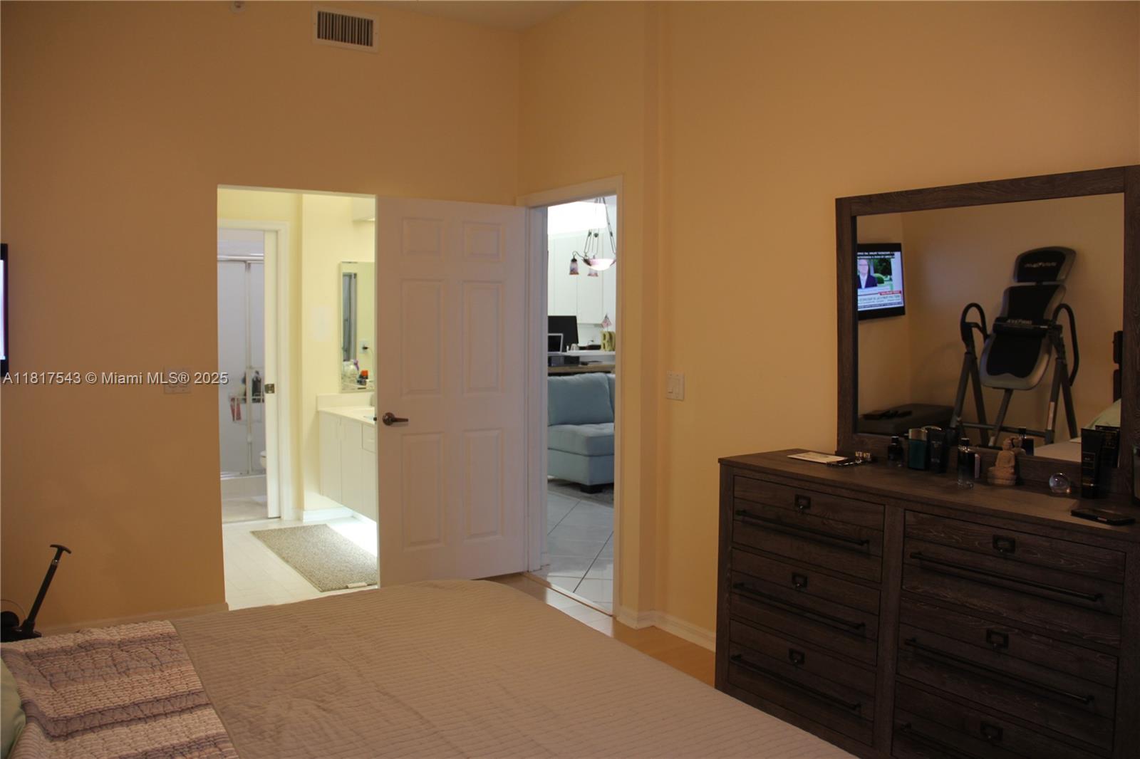WELDON CONDOMINIUM - Residential