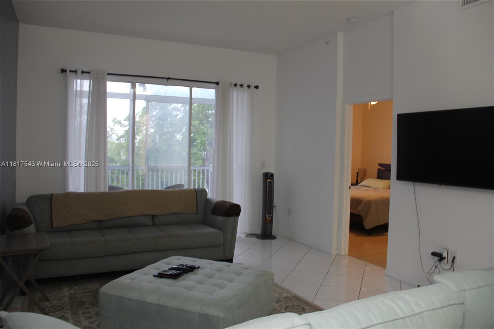 WELDON CONDOMINIUM - Residential