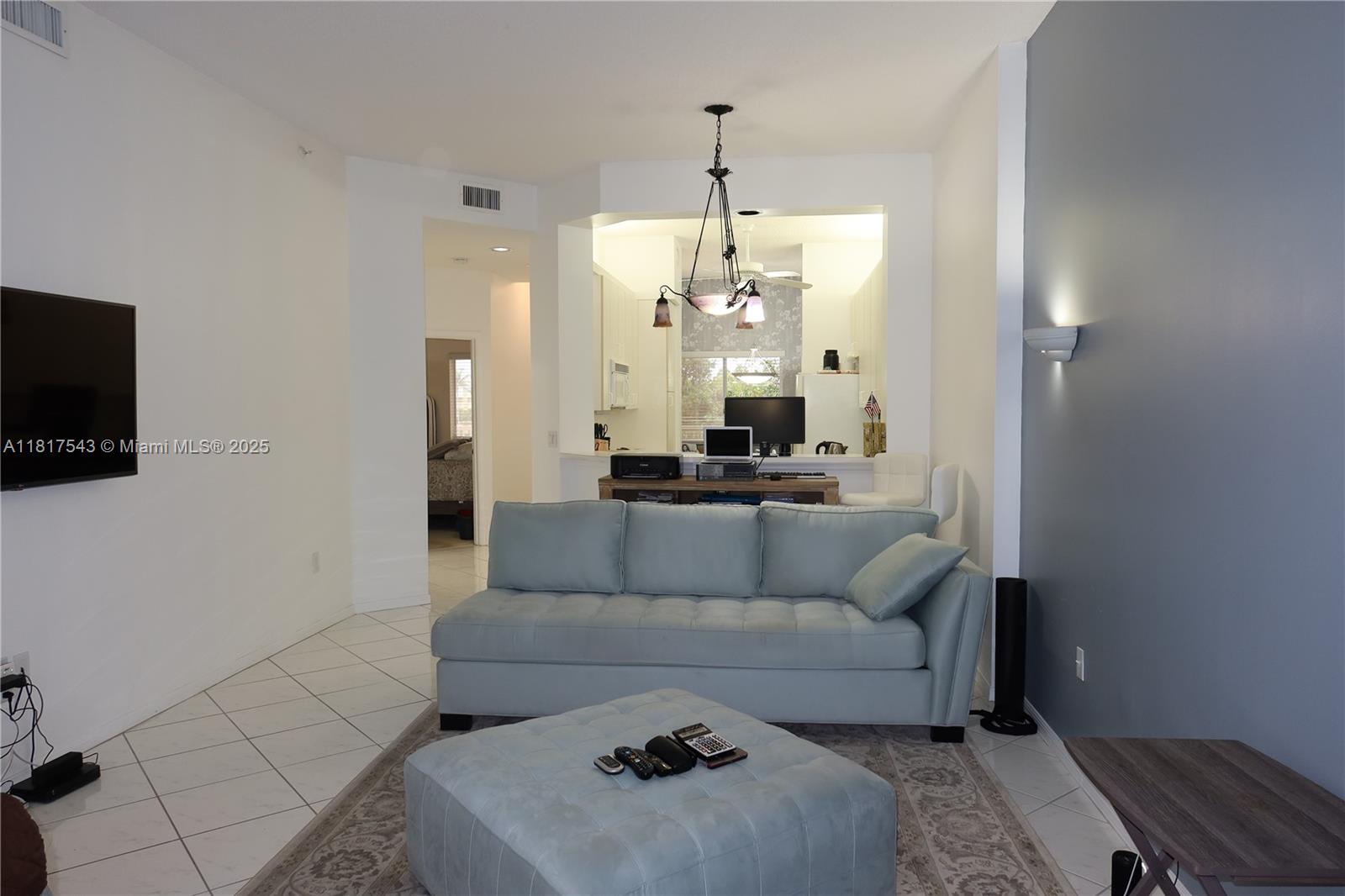 WELDON CONDOMINIUM - Residential