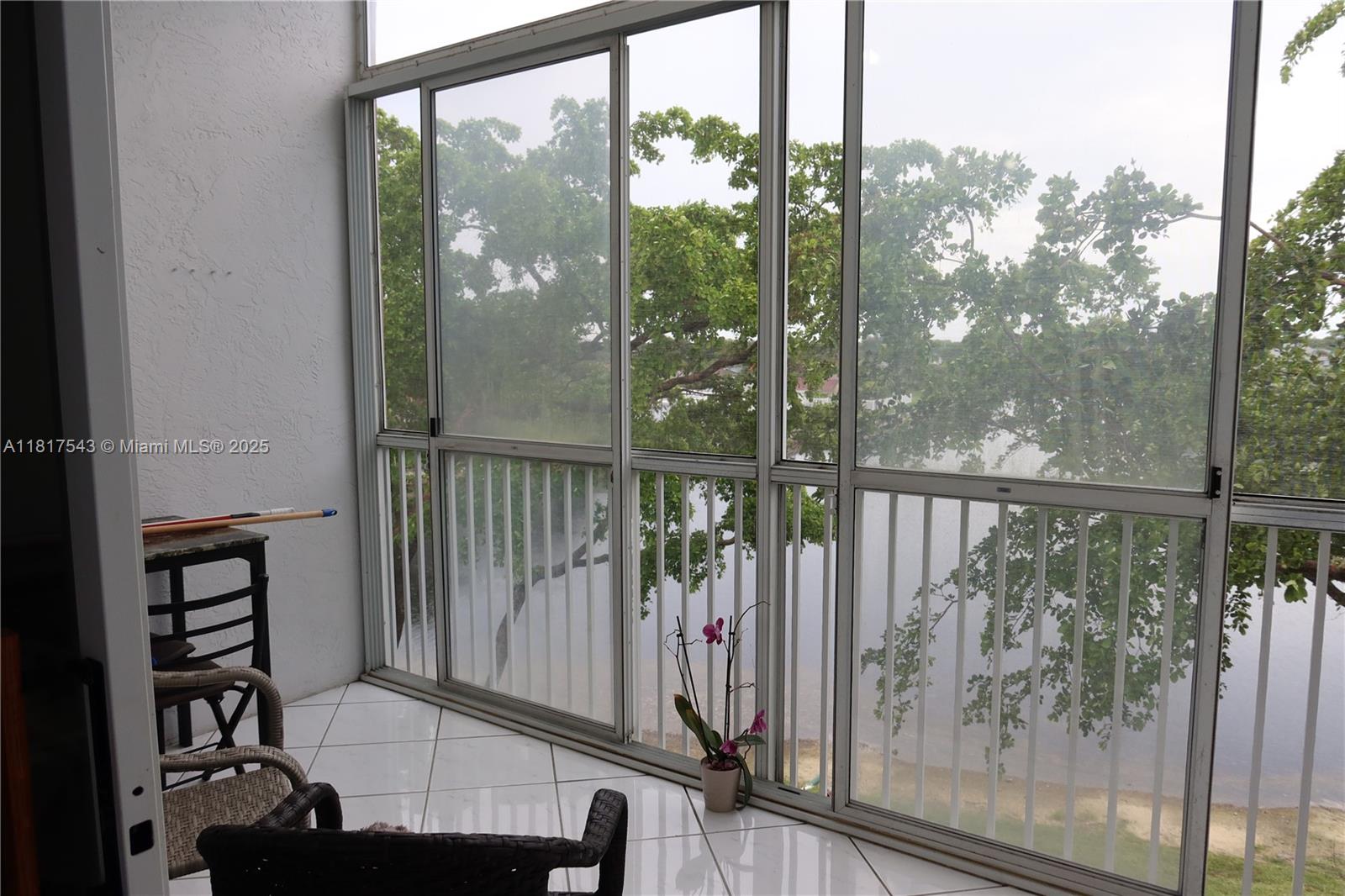 WELDON CONDOMINIUM - Residential