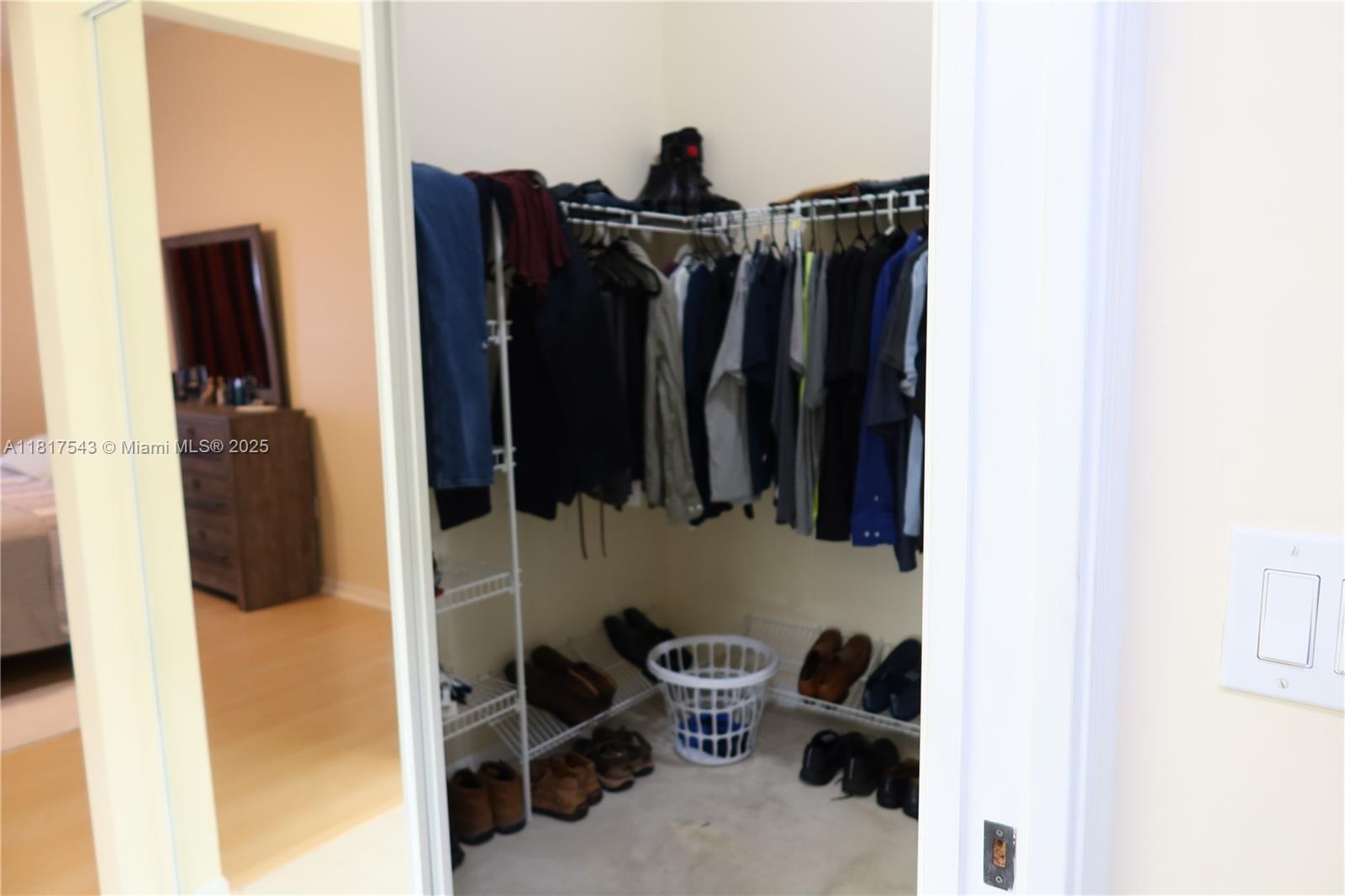 WELDON CONDOMINIUM - Residential