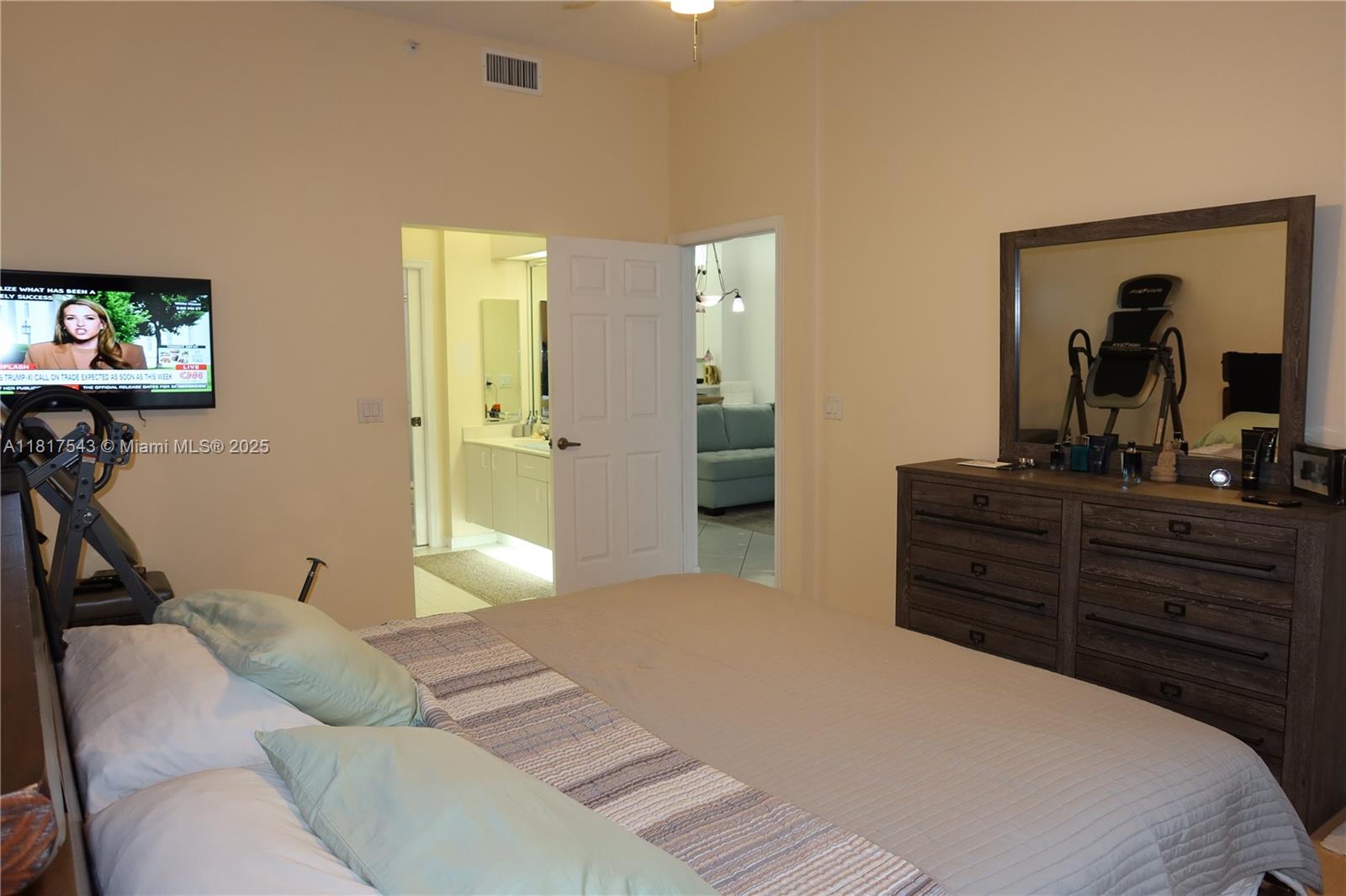 WELDON CONDOMINIUM - Residential