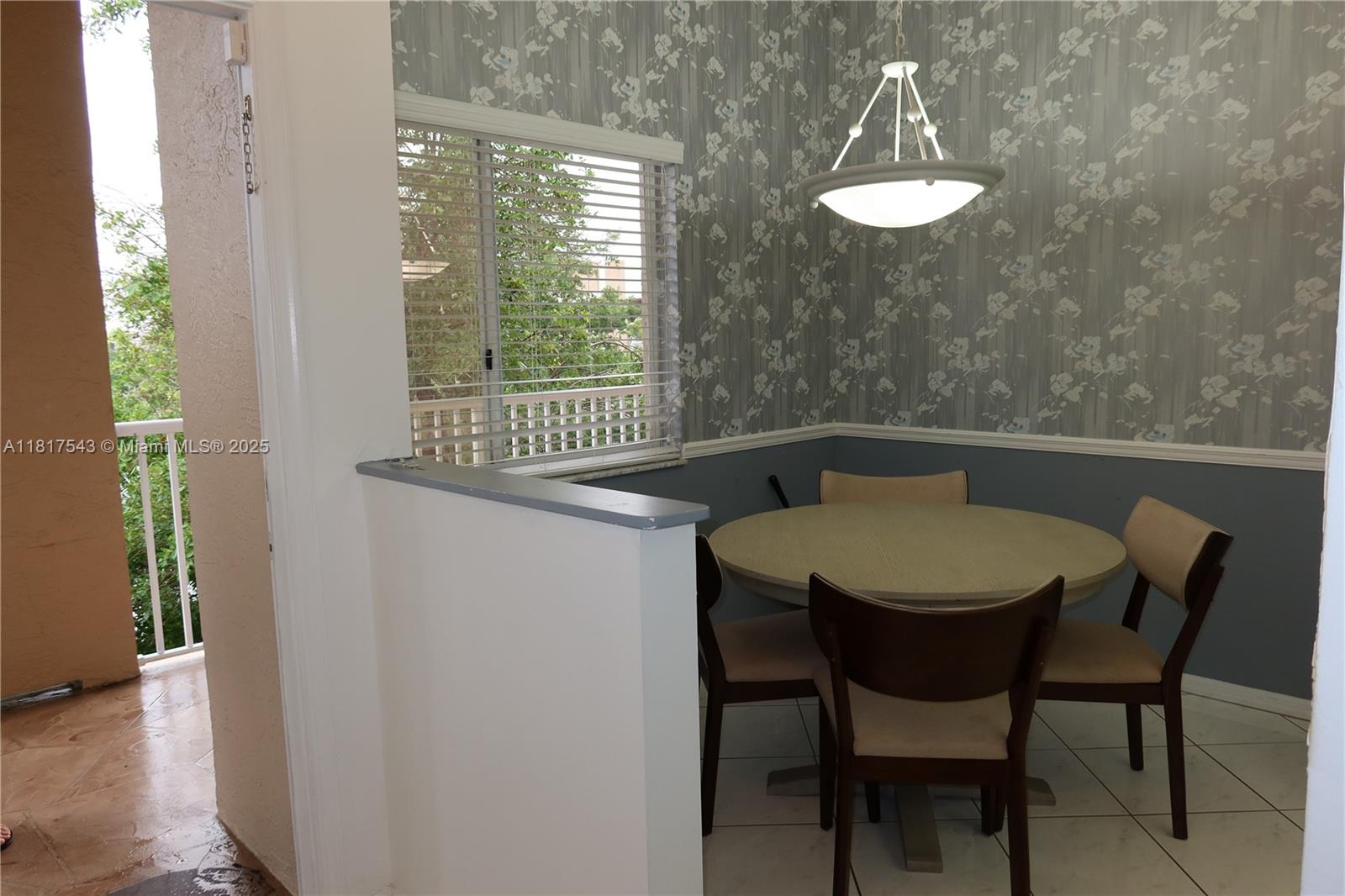 WELDON CONDOMINIUM - Residential