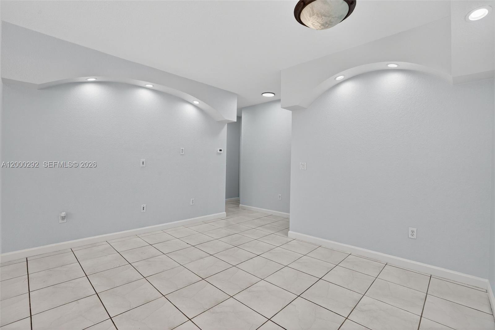 OAK CREEK SOUTH 1ST ADDN - Residential