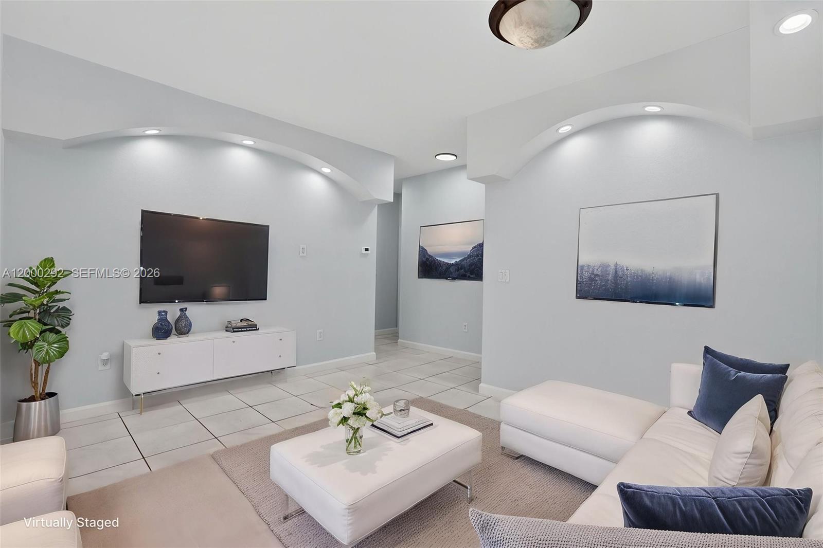 OAK CREEK SOUTH 1ST ADDN - Residential