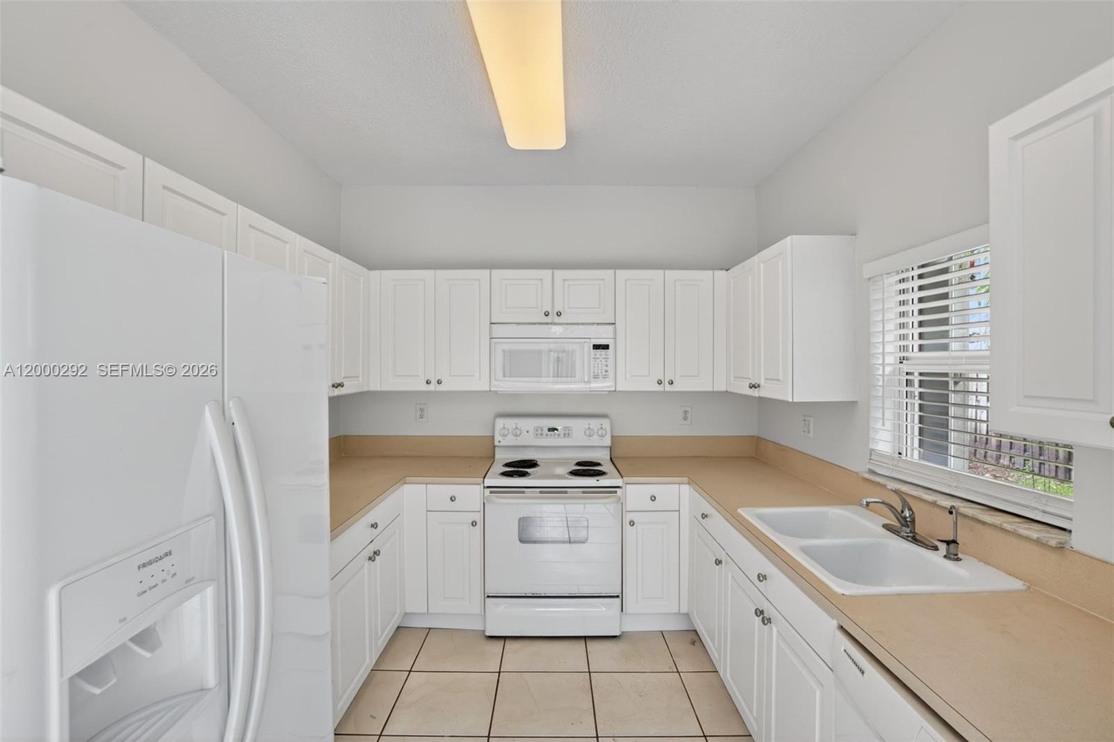 OAK CREEK SOUTH 1ST ADDN - Residential