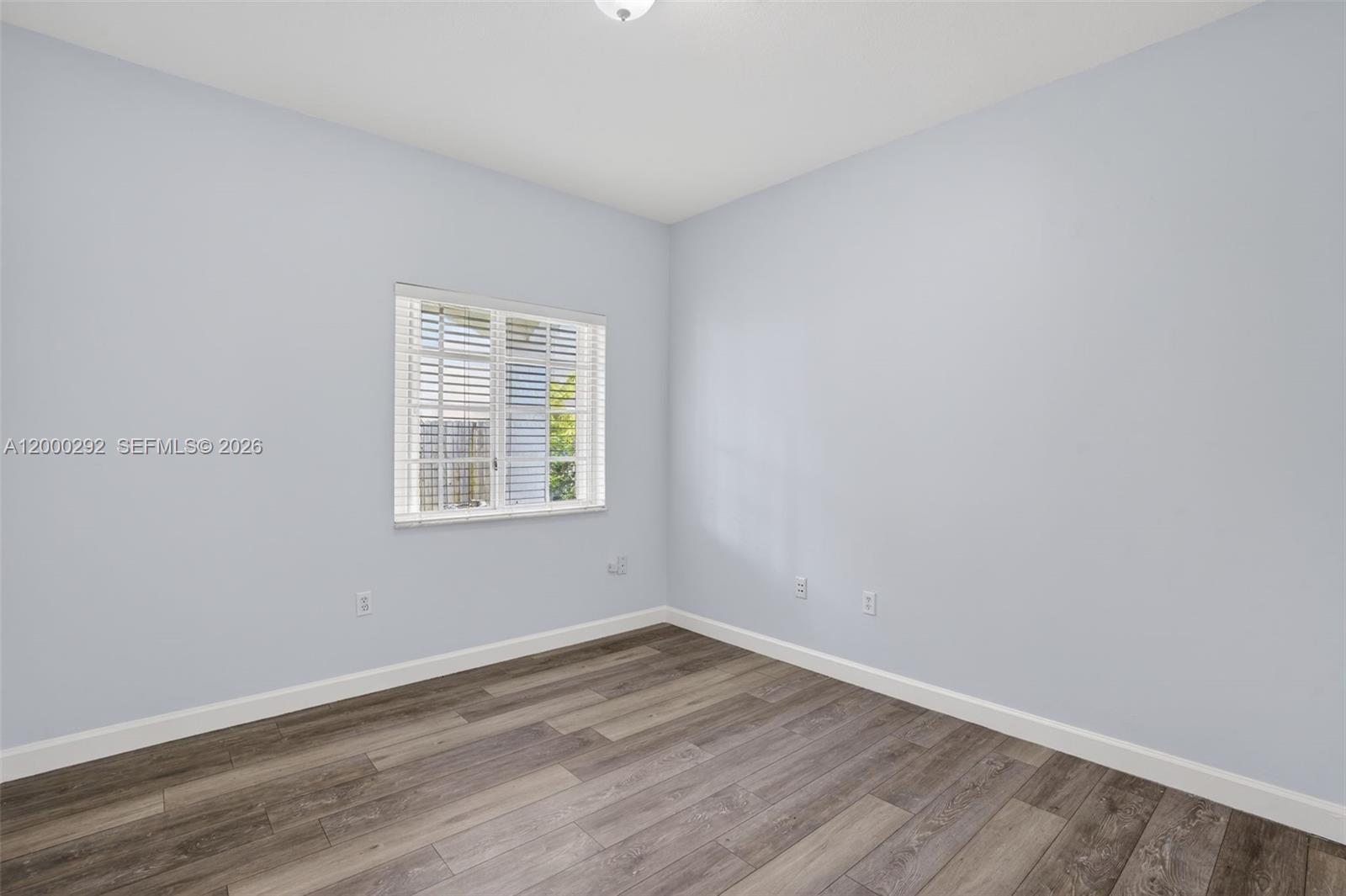 OAK CREEK SOUTH 1ST ADDN - Residential