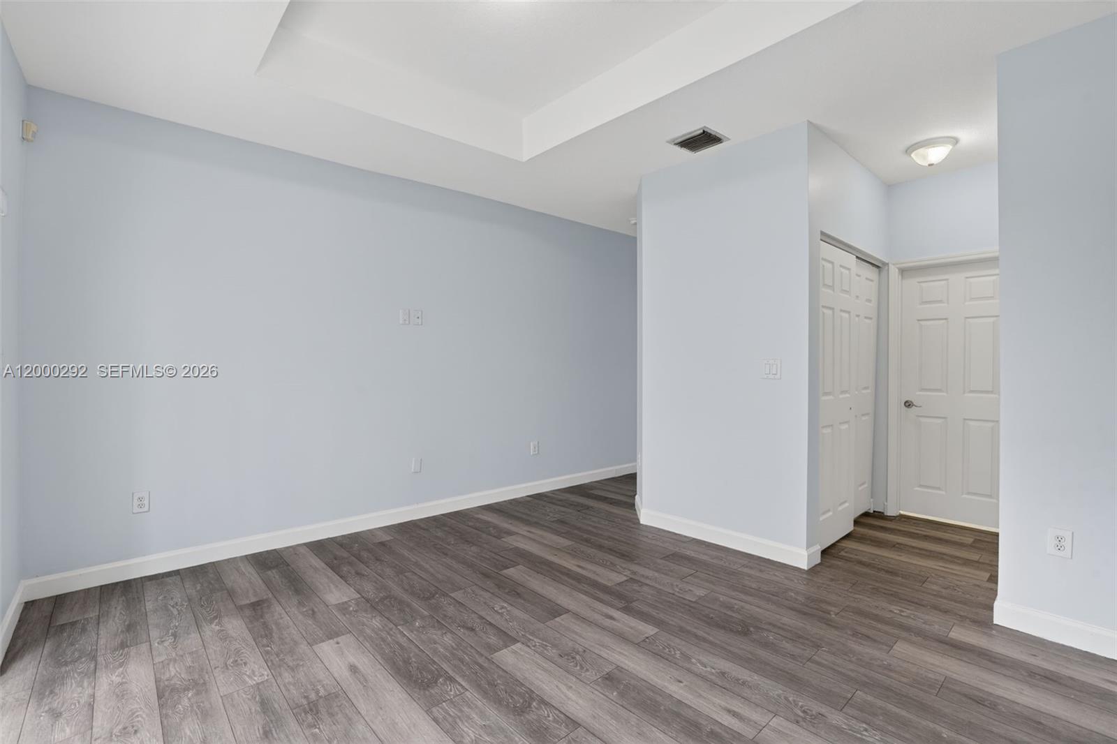 OAK CREEK SOUTH 1ST ADDN - Residential