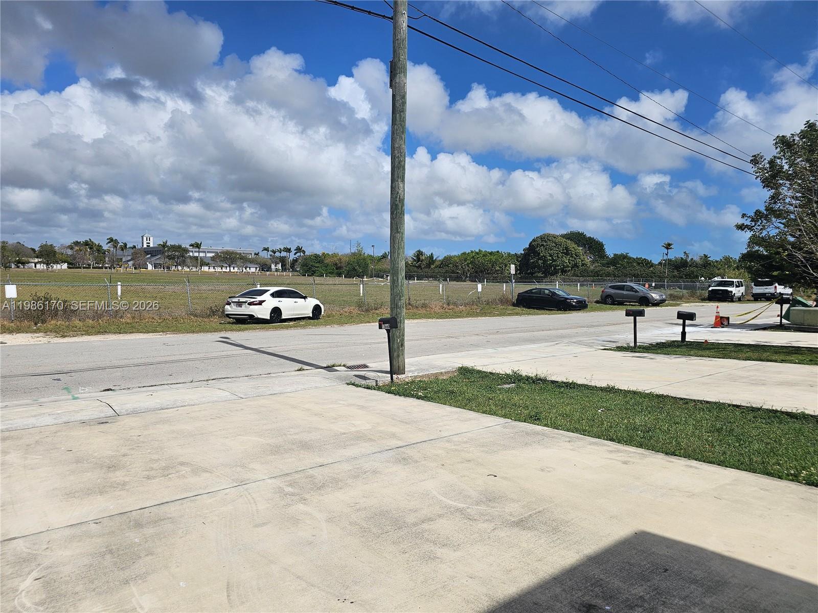 VITRAN AT NARANJA ESTATES - Residential Lease