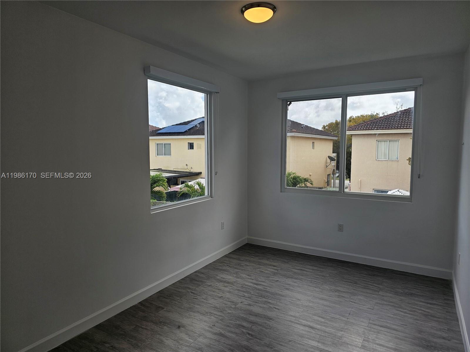 VITRAN AT NARANJA ESTATES - Residential Lease