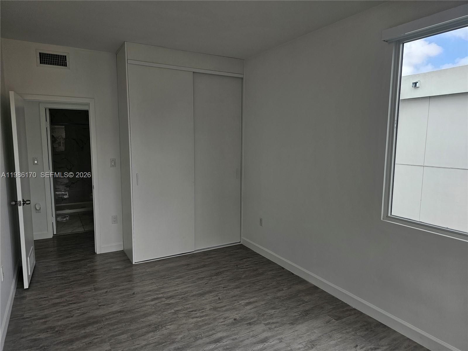 VITRAN AT NARANJA ESTATES - Residential Lease