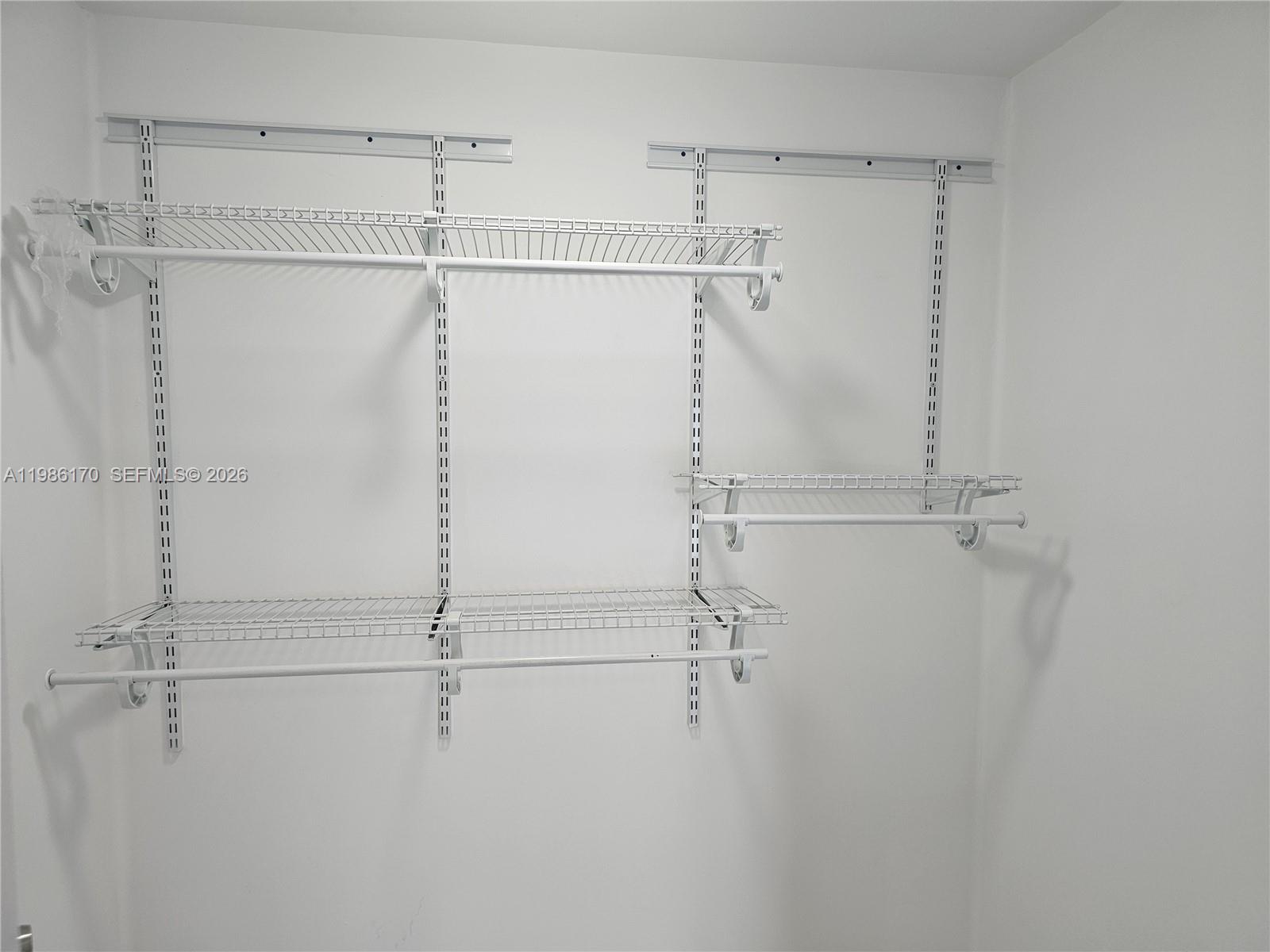 VITRAN AT NARANJA ESTATES - Residential Lease