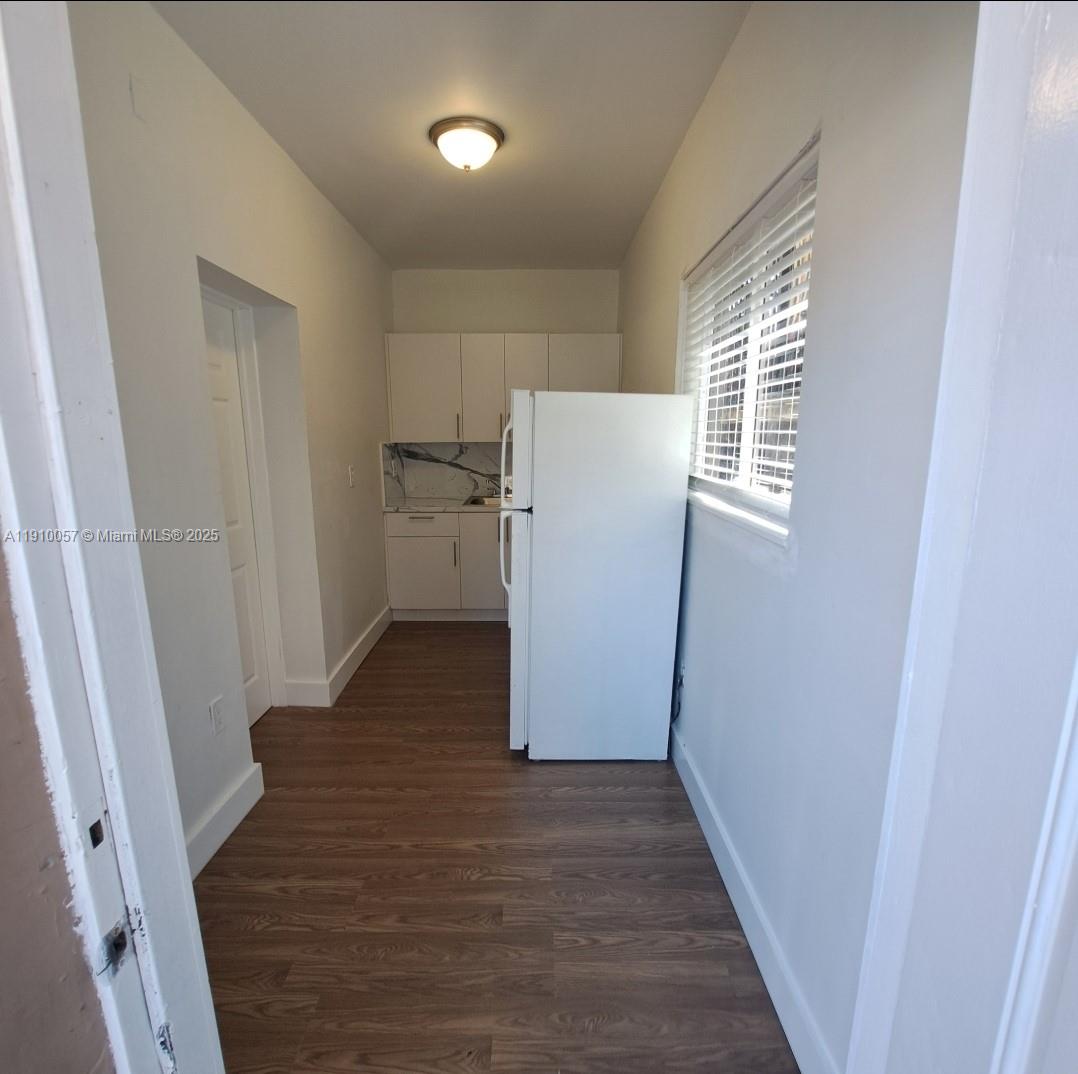 LAWRENCE ESTATES LAND COS - Residential Lease