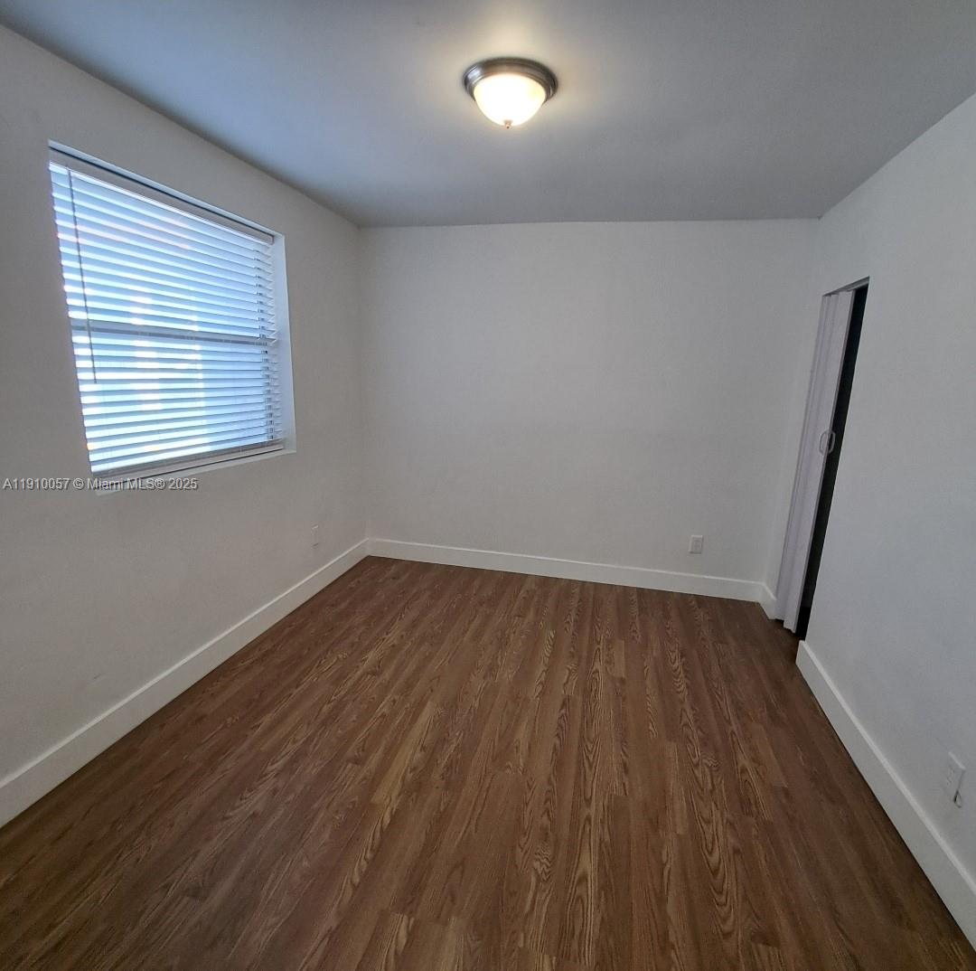 LAWRENCE ESTATES LAND COS - Residential Lease