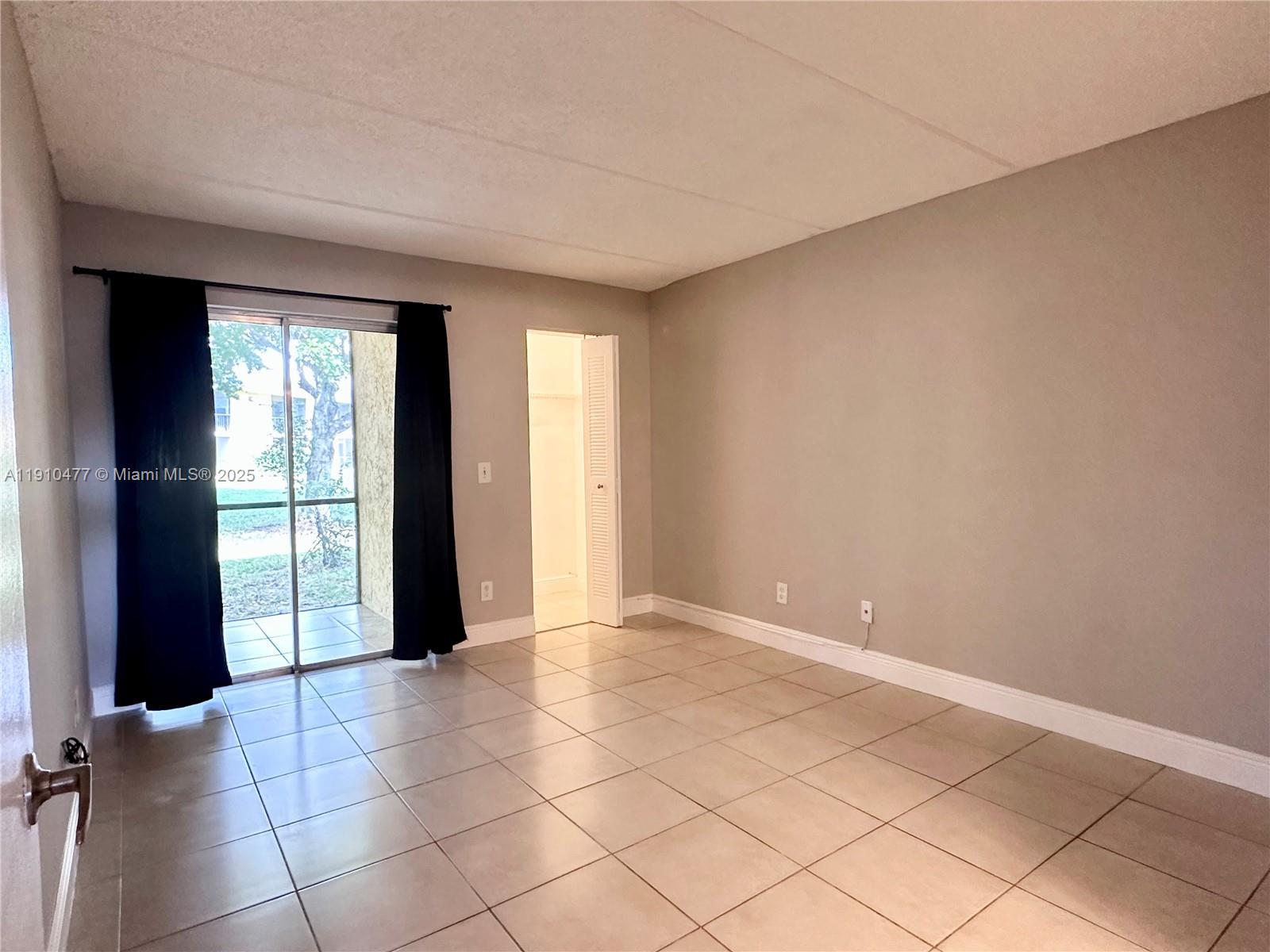 MEADOWS ON THE GREEN - Residential Lease