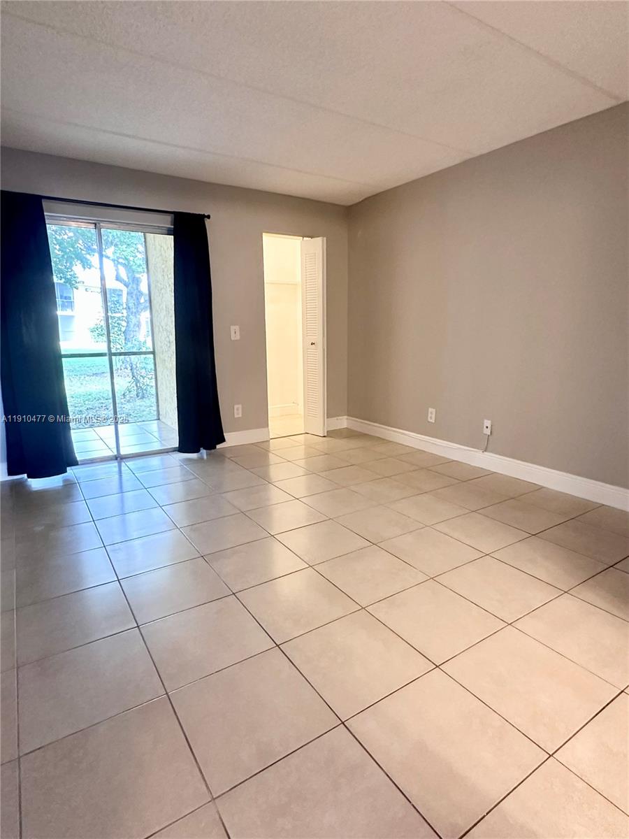 MEADOWS ON THE GREEN - Residential Lease