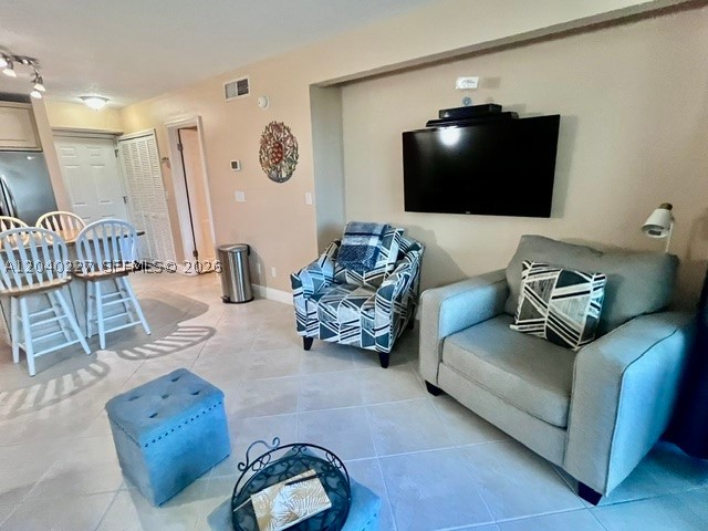 2400 S Ocean Dr 5216