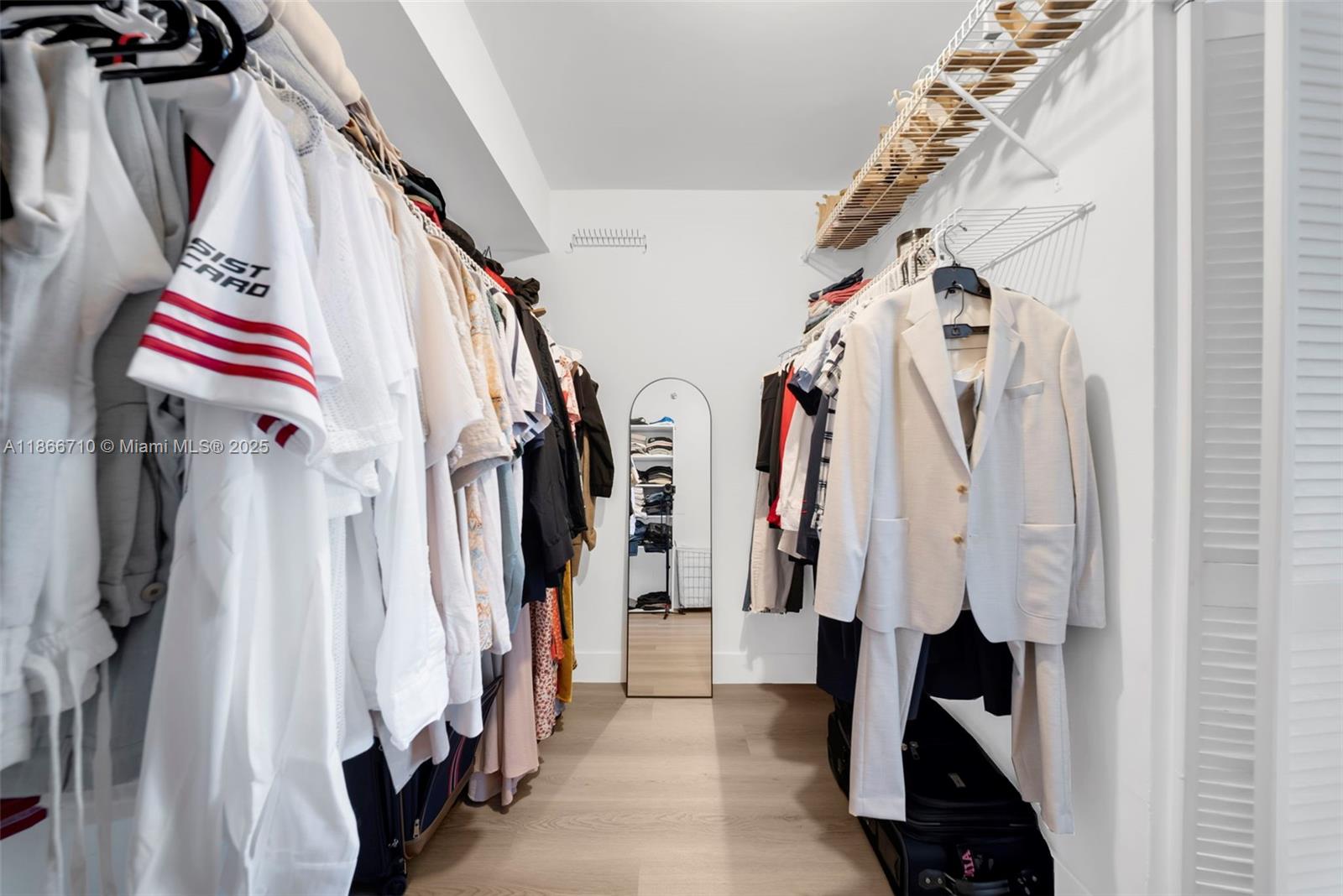 NIRVANA CONDO NO FIVE CON - Residential Lease