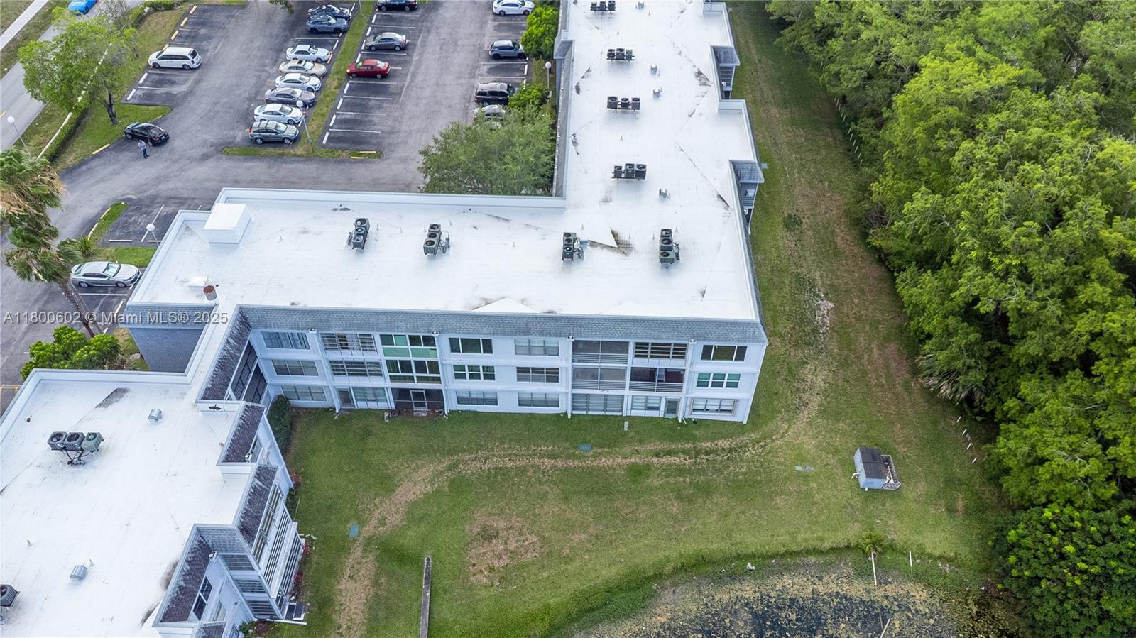 FAIRWAYS OF TAMARAC CONDO - Residential