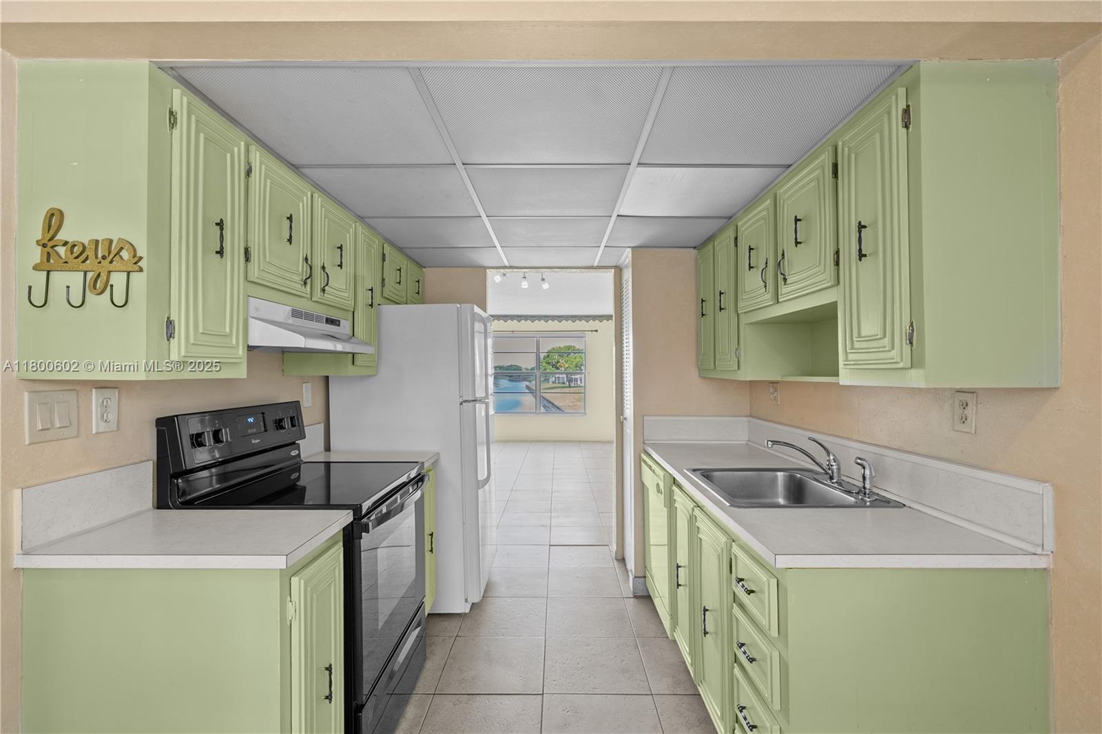 FAIRWAYS OF TAMARAC CONDO - Residential