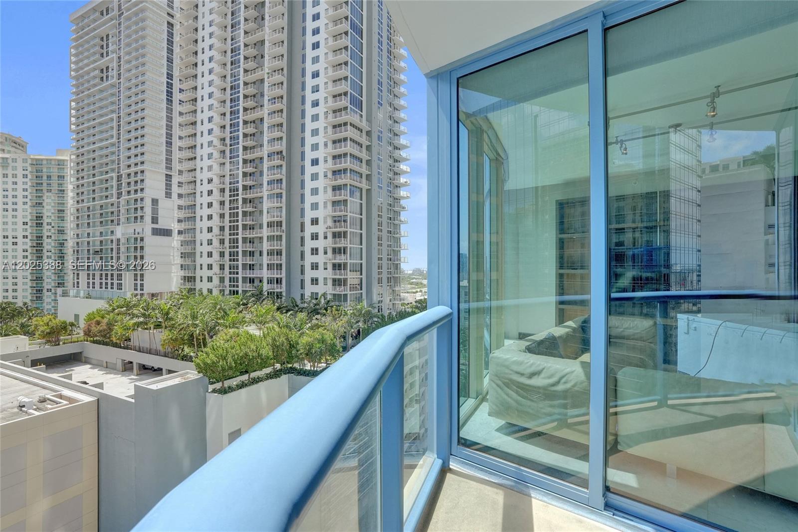 LAS OLAS RIVER HOUSE CONDO - Residential