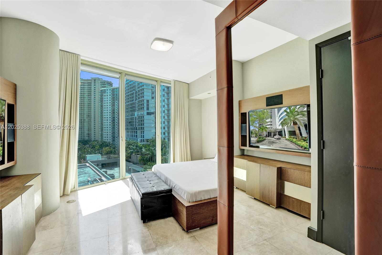 LAS OLAS RIVER HOUSE CONDO - Residential