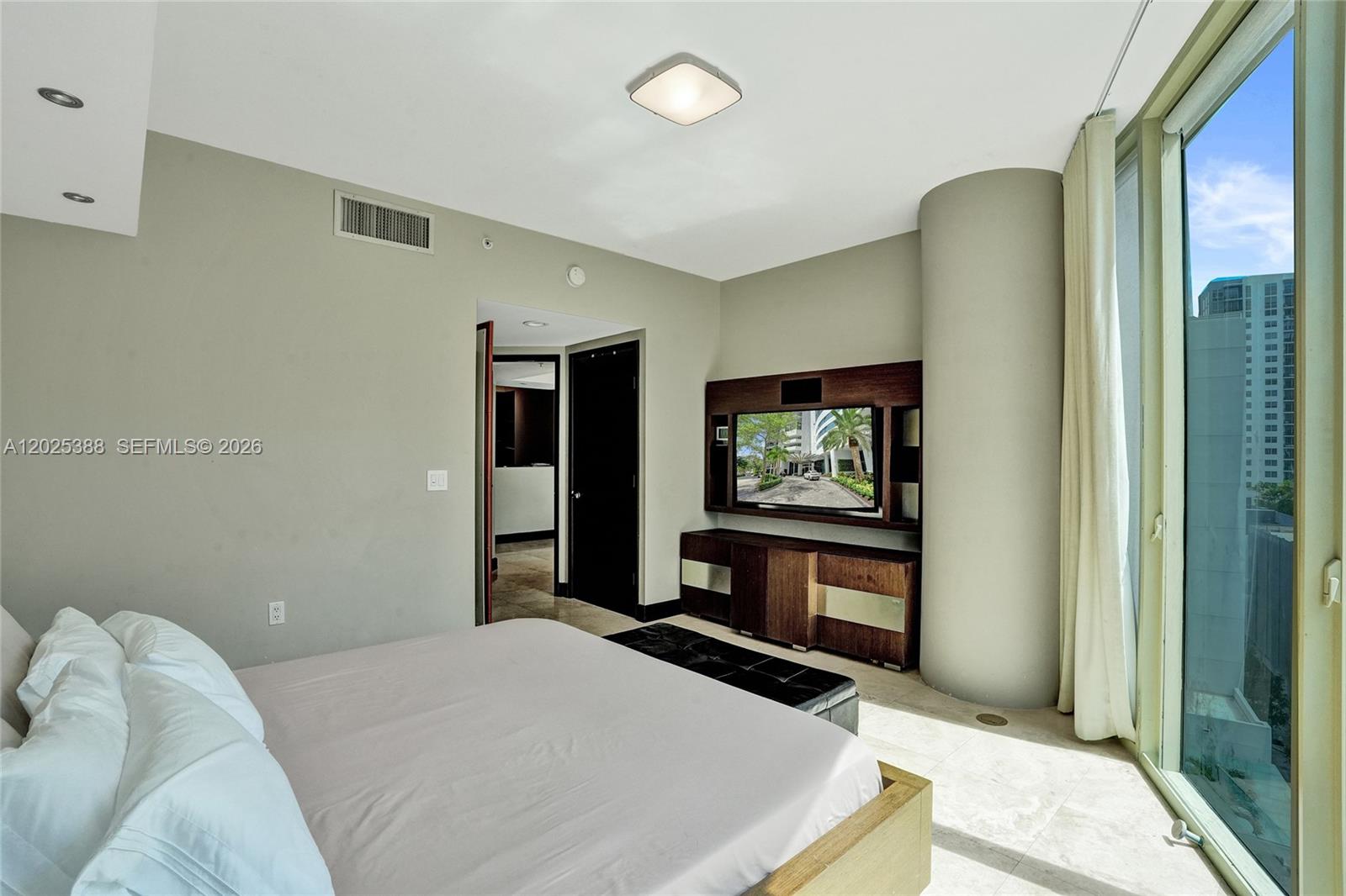 LAS OLAS RIVER HOUSE CONDO - Residential