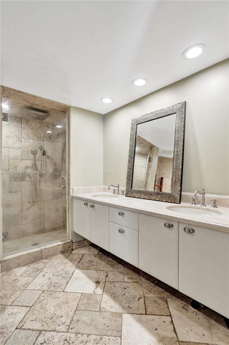LAS OLAS RIVER HOUSE CONDO - Residential