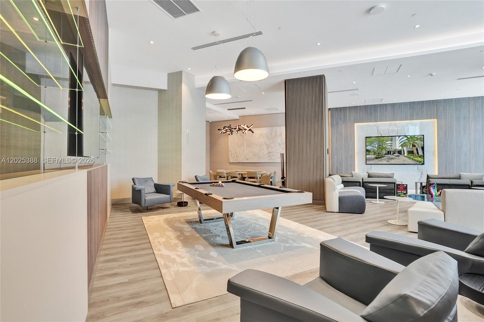 LAS OLAS RIVER HOUSE CONDO - Residential