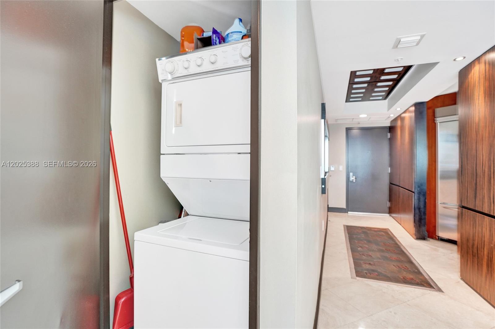 LAS OLAS RIVER HOUSE CONDO - Residential