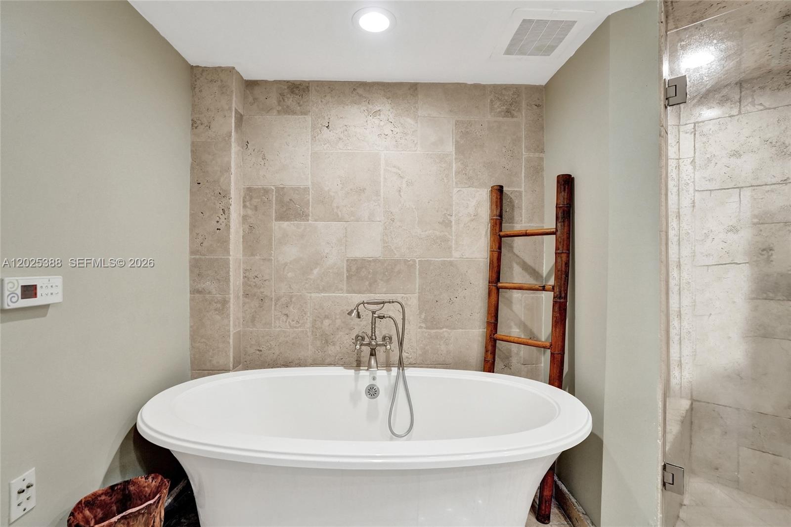 LAS OLAS RIVER HOUSE CONDO - Residential