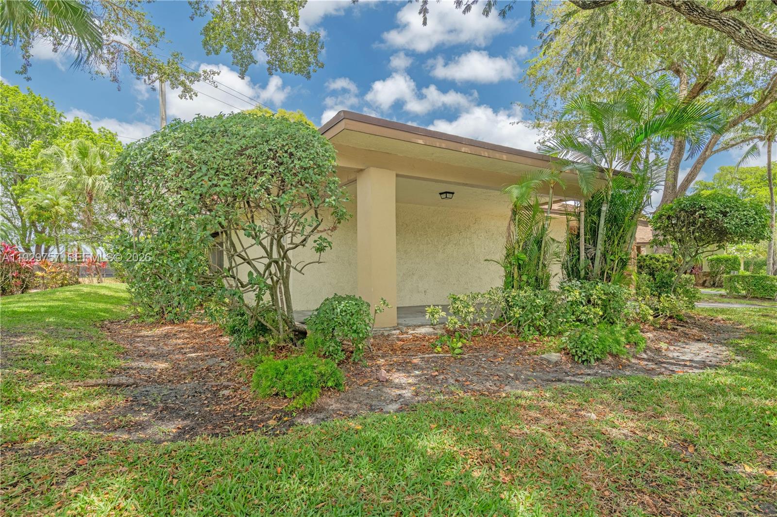 VILLAS AT WOODMONT TR 73 - Residential