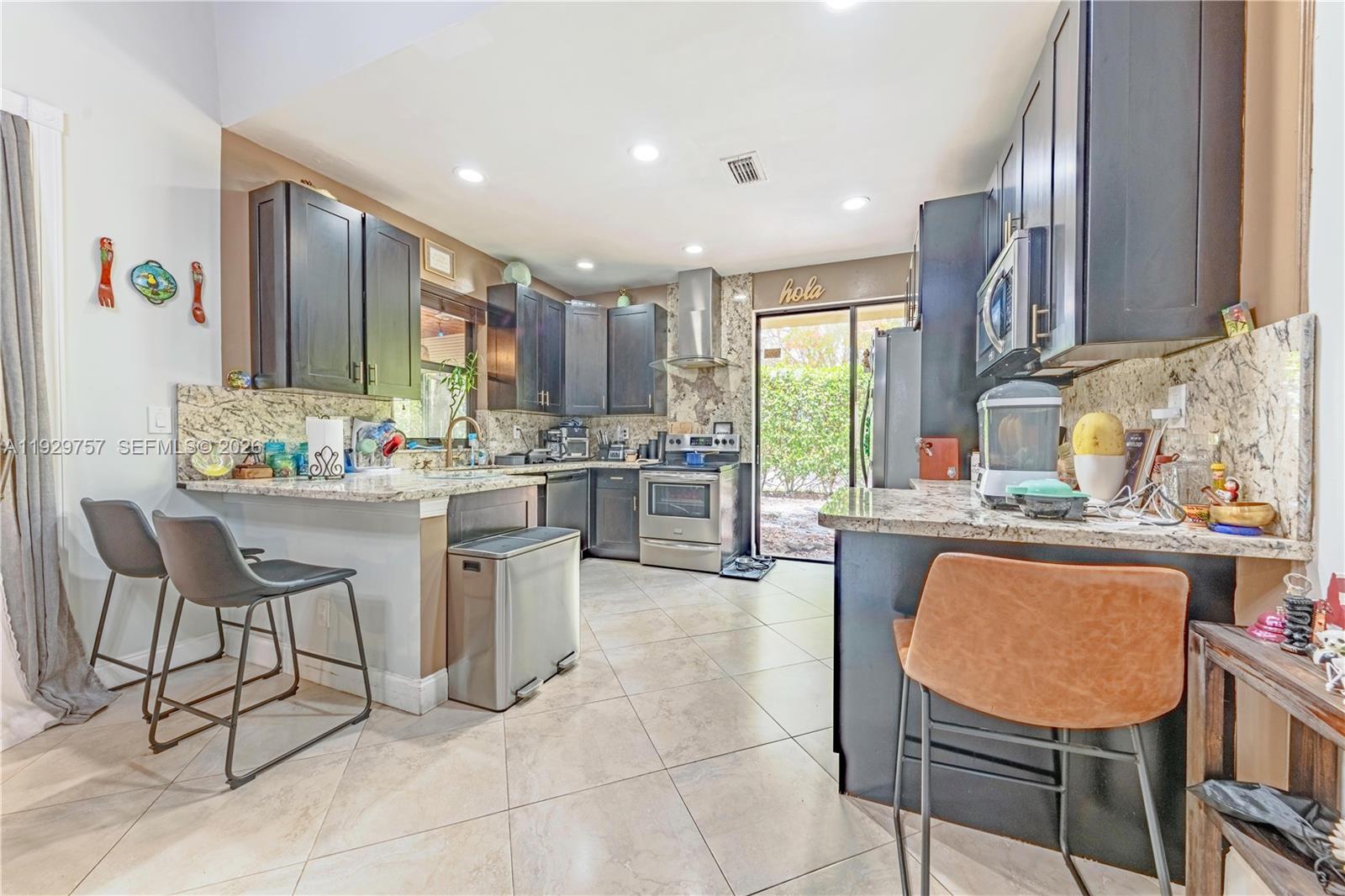 VILLAS AT WOODMONT TR 73 - Residential