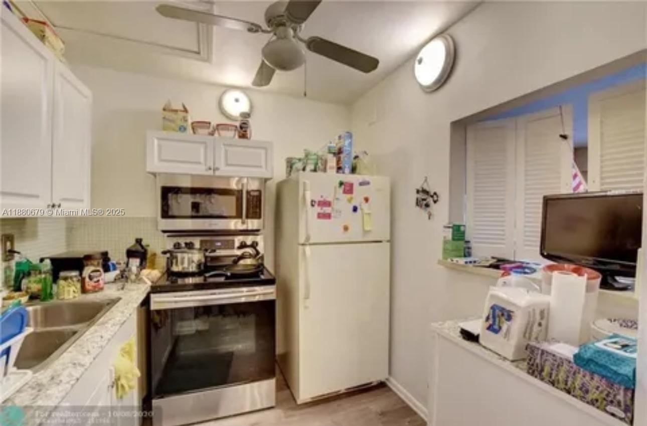 FANSHAW AT CENTURY VILLAG - Residential Lease