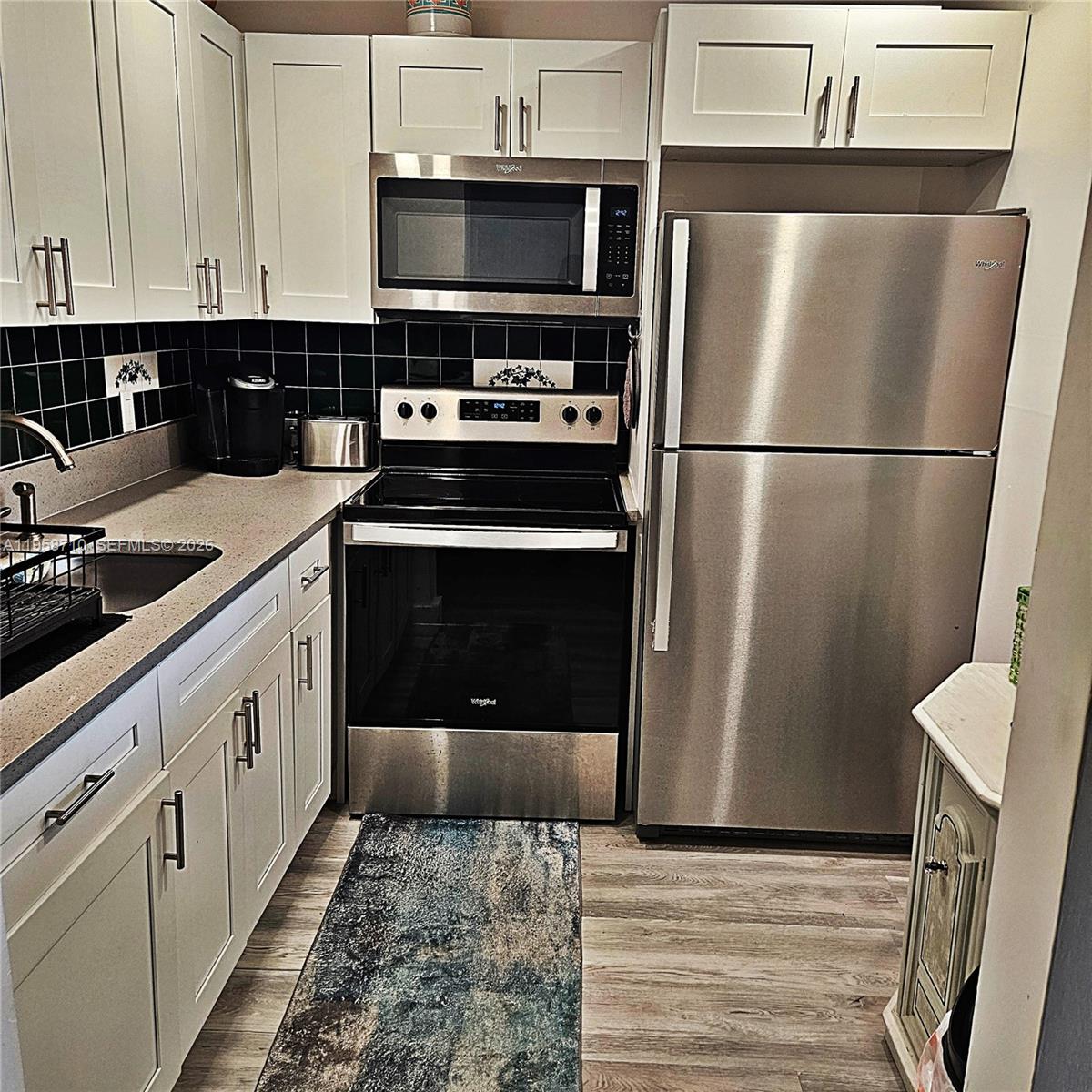 FARNHAM L CONDO - Residential