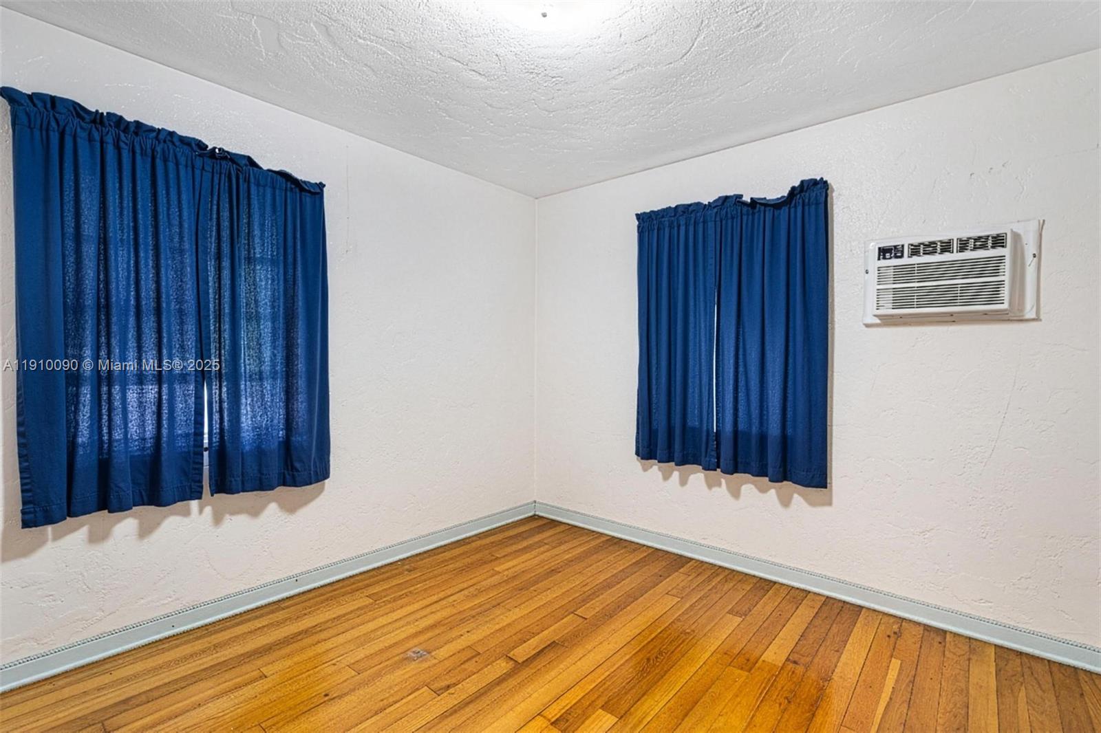 REV PL OF COUNTRY CLUB ES - Residential